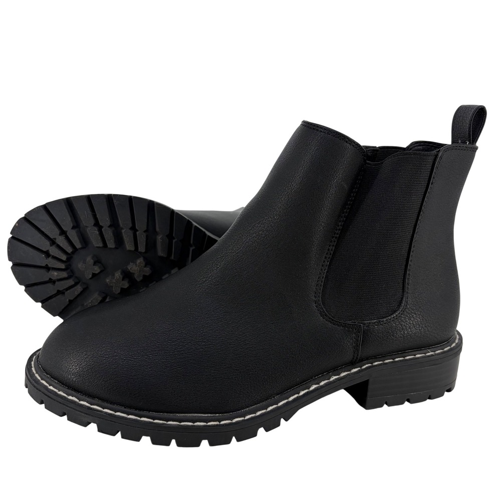 Torrid Chelsea Bootie Black Faux Leather Lug Sole Edgy Grunge 7WW Wide Goth